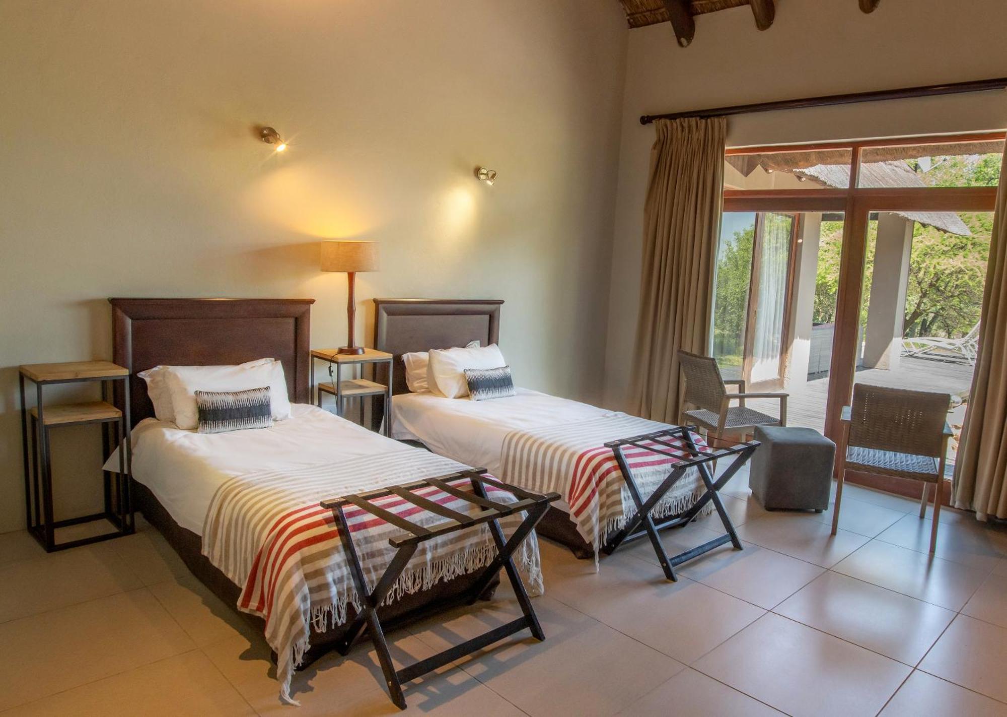 Finfoot Lake Reserve By Dream Resorts Vaaldam Bagian luar foto